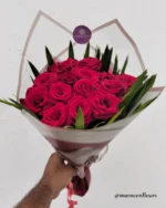 Bouquet Luxueux de 18 Roses Rouges, Livraison Express à Rabat-Sale-Temara